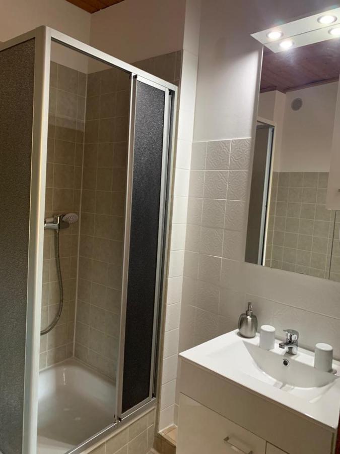 Hotelzimmer Im Alten Reihenhaus Auf Der Stadtmauer Bacharach Eksteriør billede